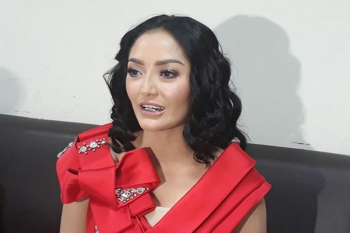 Wah, Siti Badriah Ditagih Nikah sama Orang Tua, Ini Reaksinya!