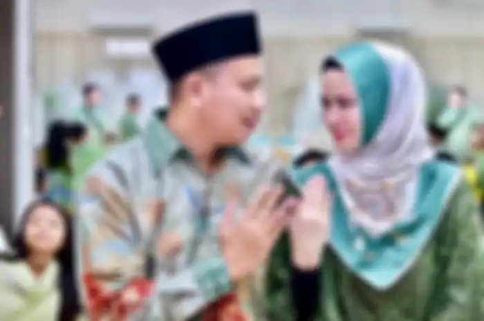 Pernikahan Angel Lelga dan Vicky Prasetyo