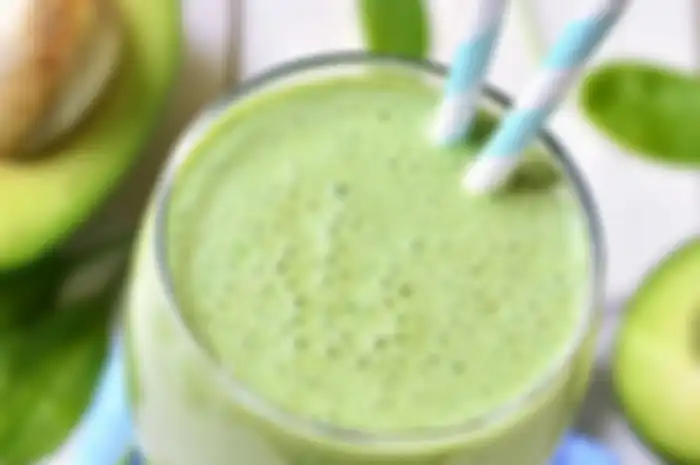 Banyak resep smoothie tetapi banyak pula yang menambahkan gula di dalamnya. Lebih baik dicoba sendiri resep smoothie yang ditambahkan protein ini.
