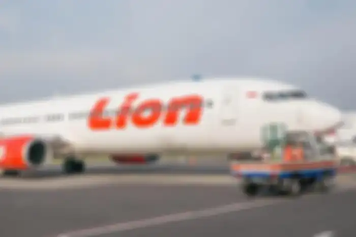 Pesawat Lion Air JT610 rute Jakarta - Pangkal Pinang hilang kontak pada pukul 6.33 WIB tanggal 29 Oktober 2018. Saat ini masih dalam pencarian
