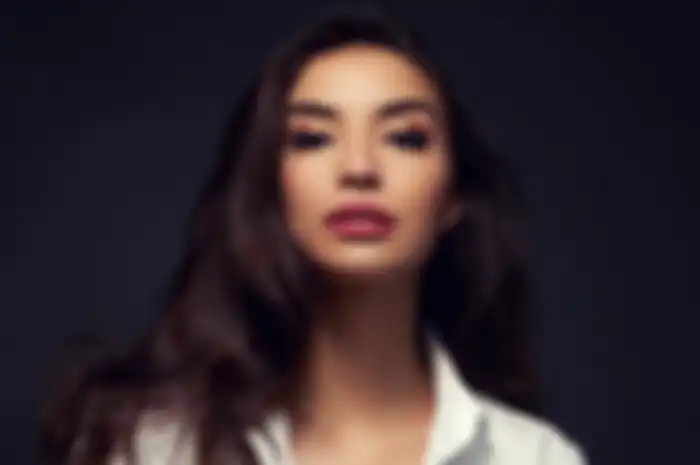  Manohara