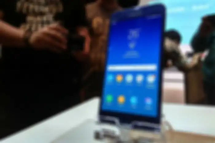 Samsung Galaxy J7 Duo
