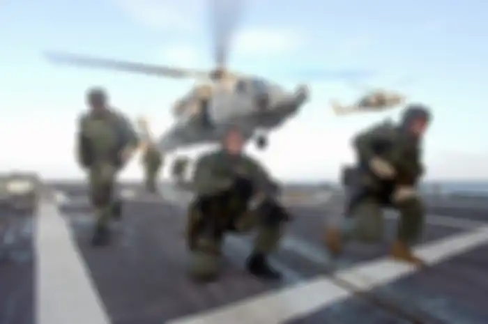 Personel Navy SEAL dalam kondisi siap tempur