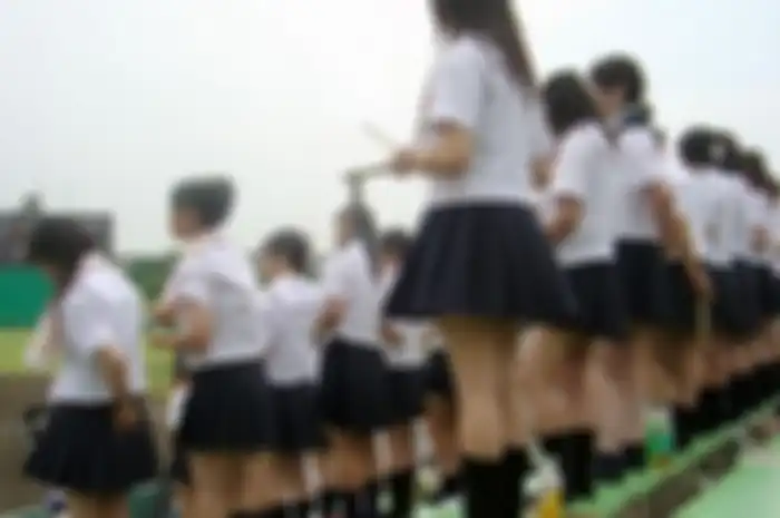 Tidak jarang bahwa sekolah yang ada di Indonesia bahkan di dunia, beberapa mengkhususkan hanya untuk menerima murid-murid perempuan.