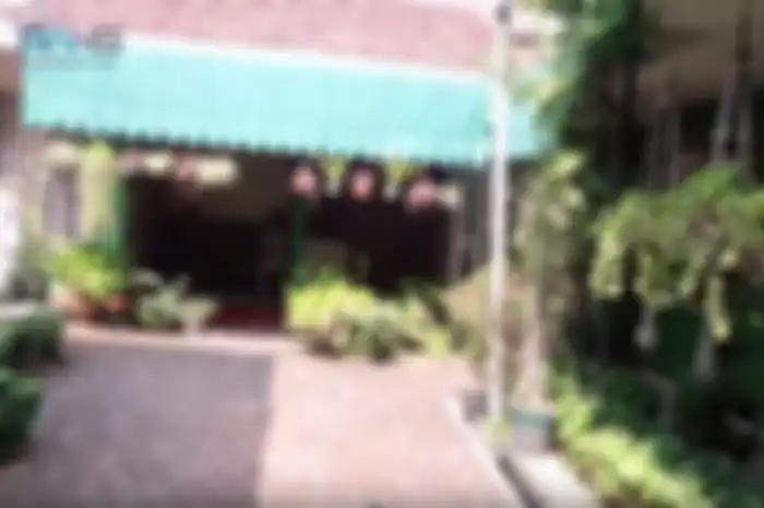 Taman belakang yang asri