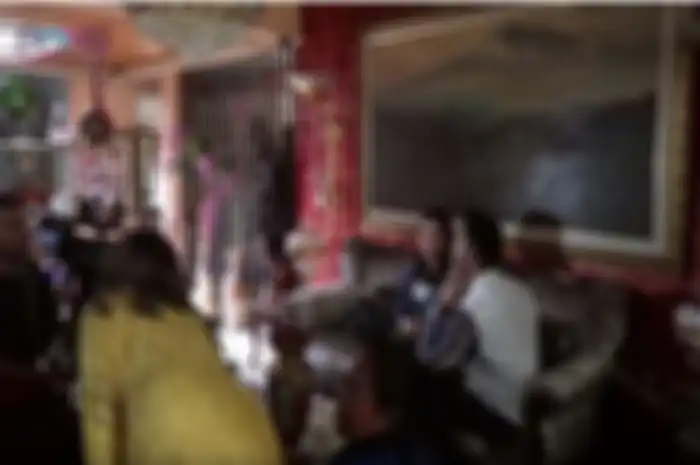 Ruang tamu di rumah nenek Raffi Ahmad
