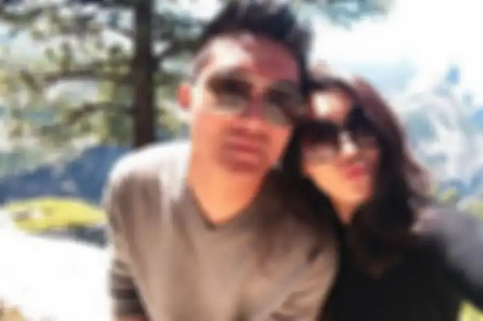 Pacar Boy William, Karen Vendela, dibilang mirip Ayu Ting Ting di foto ini