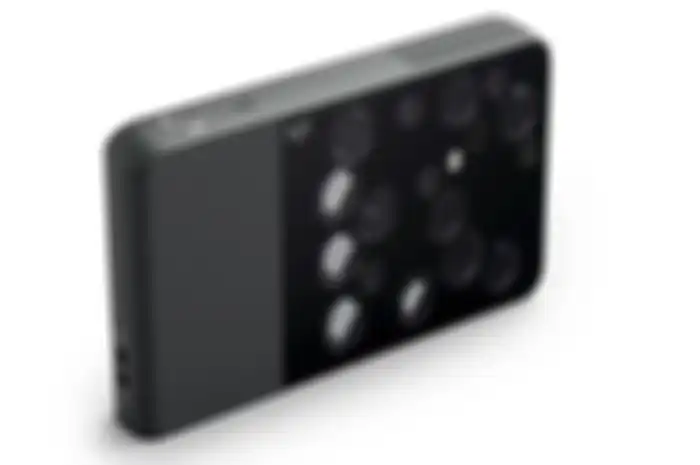 Kamera L16