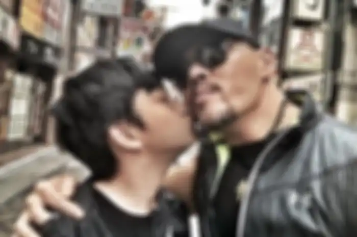 Deddy Corbuzier dan Azkanio, anak semata wayangnya 