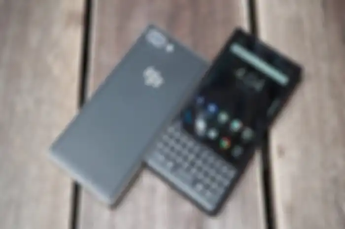 Blackberry Key2 yang digunakan Menlu RI, Retno Marsudi di G20.