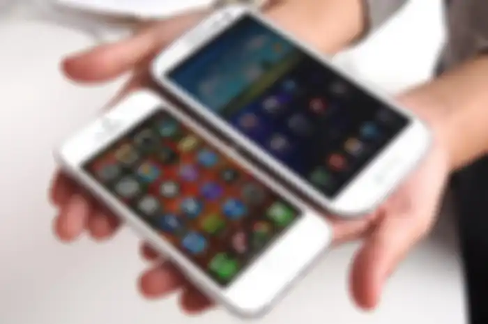 iPhone 5 dan Samsung Galaxy S3