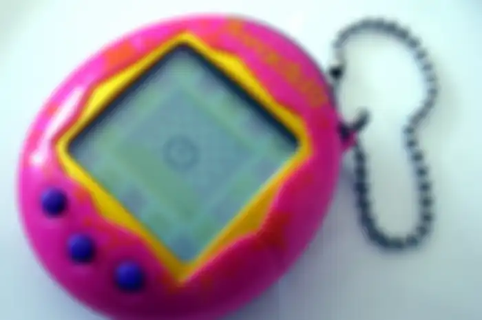 Tamagotchi kini hadir lebih modern dalam bentuk smartwatch.