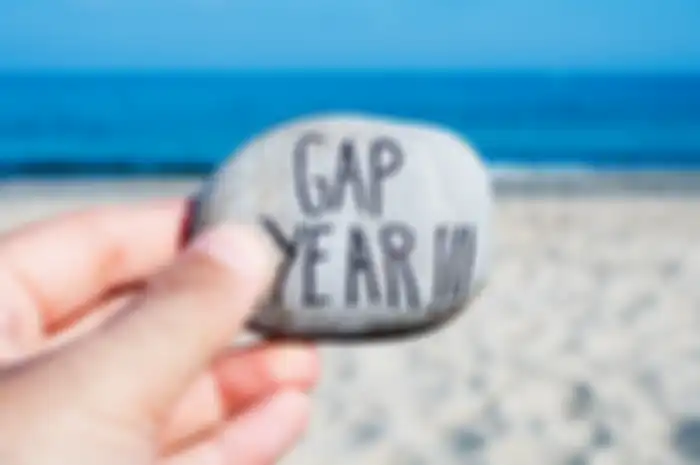 Ilustrasi gap year.