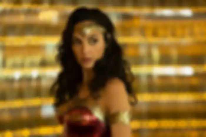 Gal Gadot dalam film Wonder Woman 1984