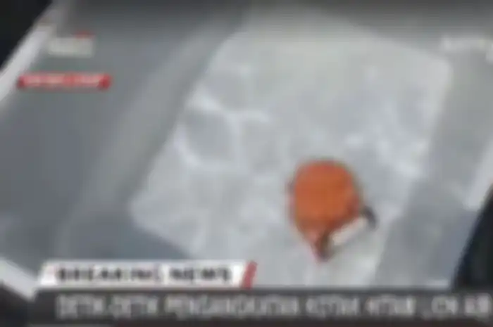 Kotak hitam atau black box pesawat Lion Air PK-LQP JT 610 yang jatuh di perairan Karawang, Jawa Barat, ditemukan, Kamis (1/11/2018) siang.