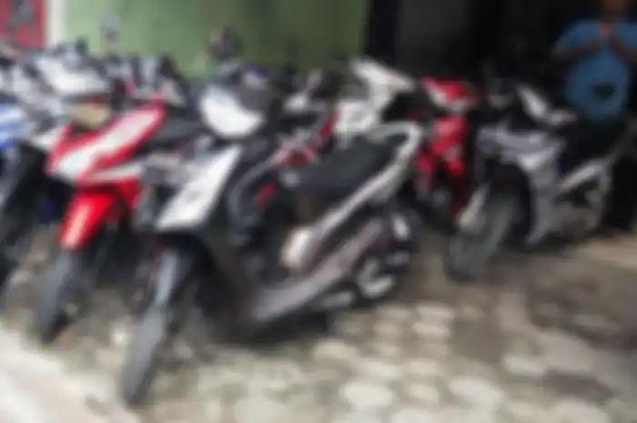 Sepeda motor bekas di Condet, Jakarta Timur
