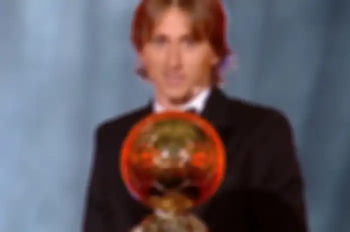 Modric yang kini mendapat predikat sebagai pesepak bola terbaik di muka Bumi setelah meraih Ballon d'Or dulunya hanya seorang anak pengungsi.