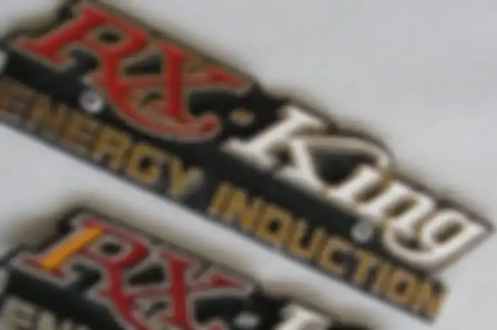 Emblem EX-King Dijual dengan variasi harga