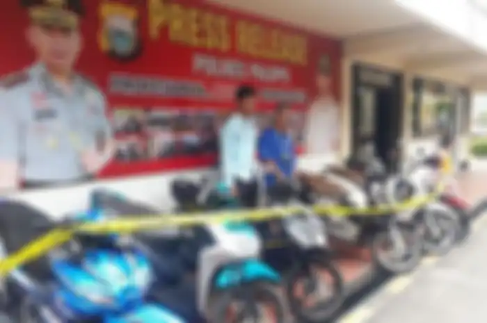 Barang bukti penggelapan modus pacaran di Palopo Sulsel.
