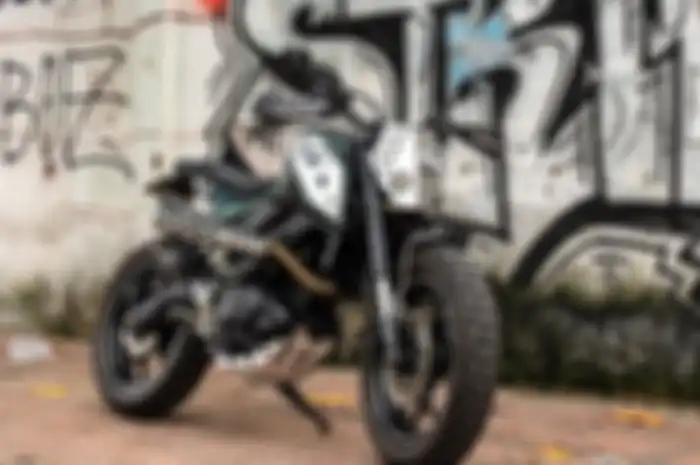Yamaha Xabre sangar sejadi-jadinya pakai gaya scrambler