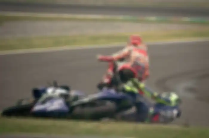 Insiden Marquez dengan Rossi kondang dengan tagar Termas Clash
