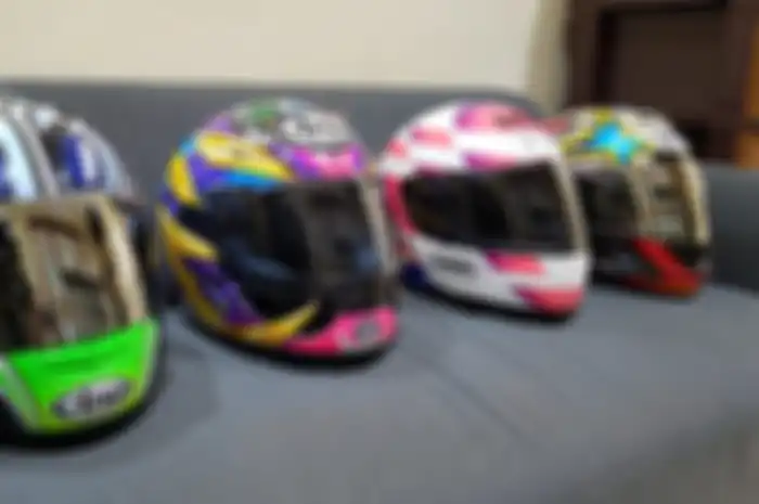 Koleksi helm branded lawas Arf Performance