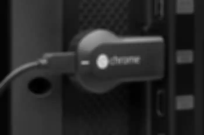 Chromecast menjadi target hacker untuk tampilkan pesan di smart TV, berisi ajakan untuk dukung YouTuber PewDiePie.