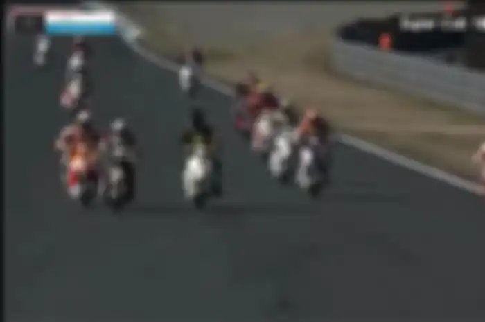 Marc Marquez dan Dani Pedrosa balap Super Cub
