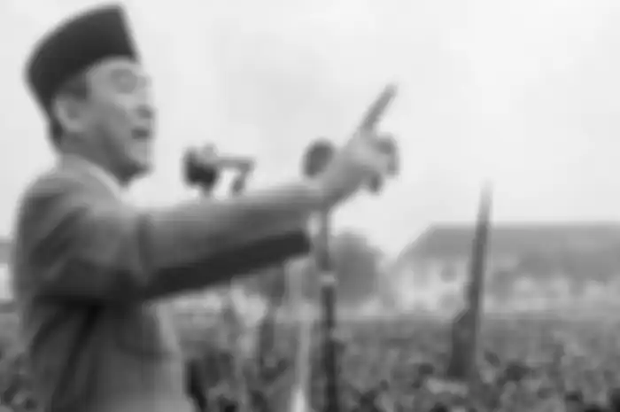 Soekarno ketika berpidato.
