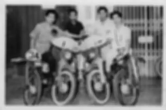 Ki-ka: Eddy Lukita, Om Tjia, Om Tony Ang, Chan Liat Pin
