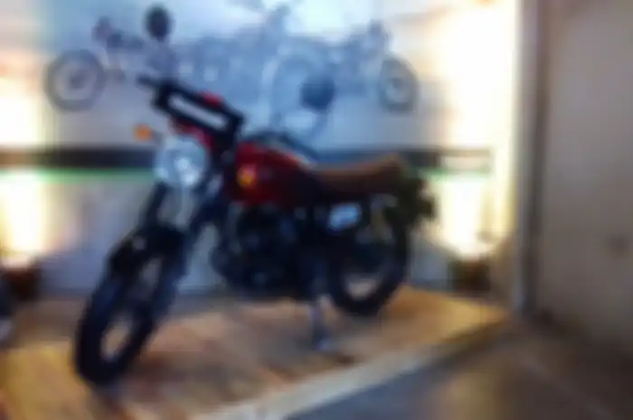 W175 Cafe Racer