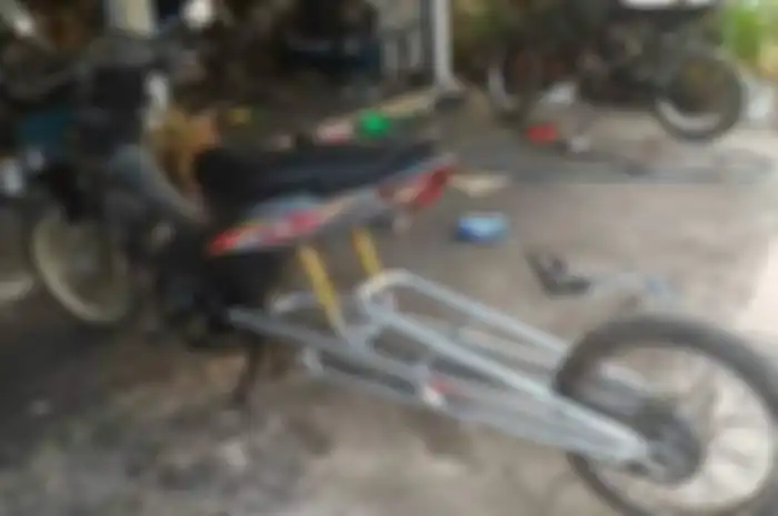 Supra Fit swing arm melar ala American Dragster