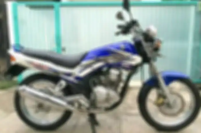 Yamaha Scorpio tangki kotak.