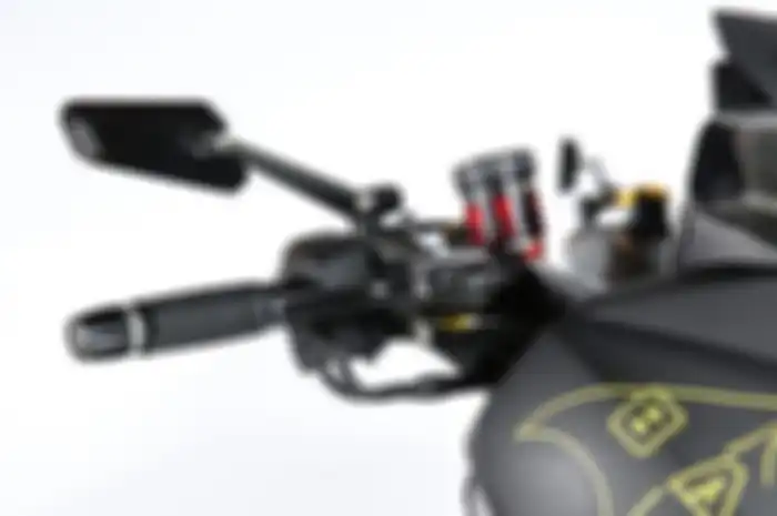 Penggunaan Master Rem Brembo bikin rem XMAX tambah pakem