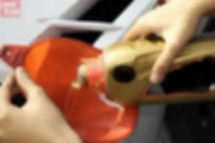 Ganti oli mesin motor bagus dalam keadaan masin panas atau dingin 