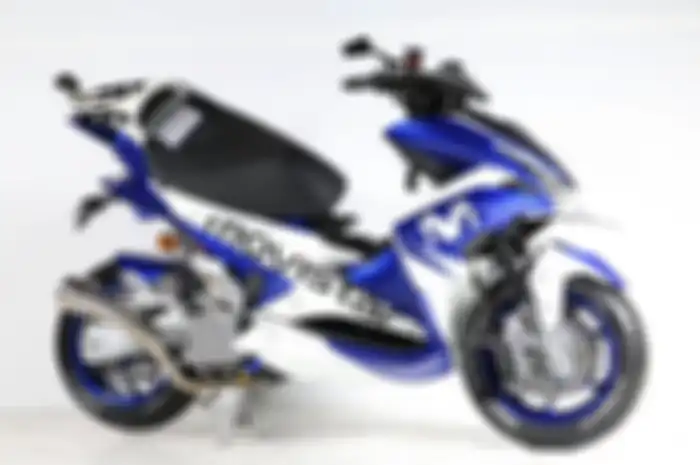 Modifikasi Yamaha Aerox MotoGP Movistar Surya Motor Variasi Best Racing Customaxi Yamaha Denpasar