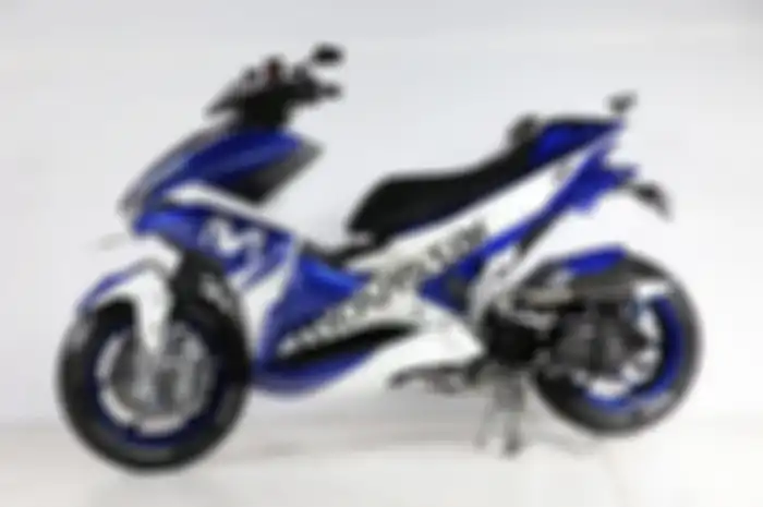 Modifikasi Yamaha Aerox MotoGP Movistar Surya Motor Variasi Best Racing Customaxi Yamaha Denpasar