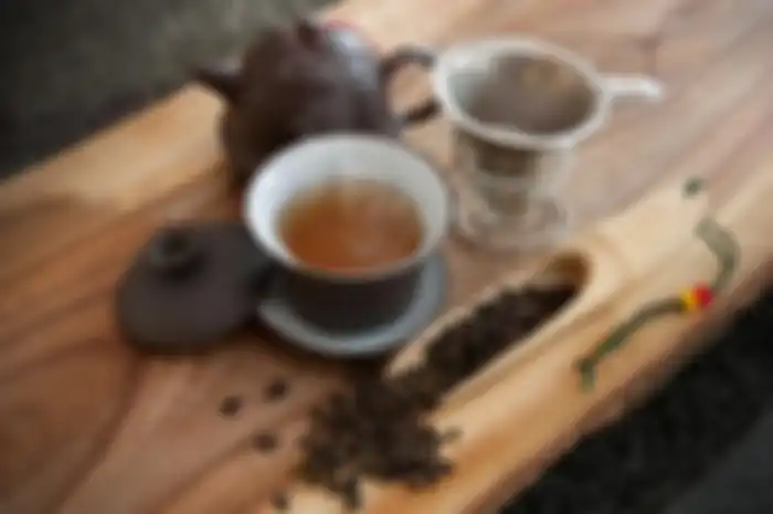 Menurut sebuah penelitian, mengonsumsi teh oolong secara rutin dapat menghindarkan kita dari kanker payudara.