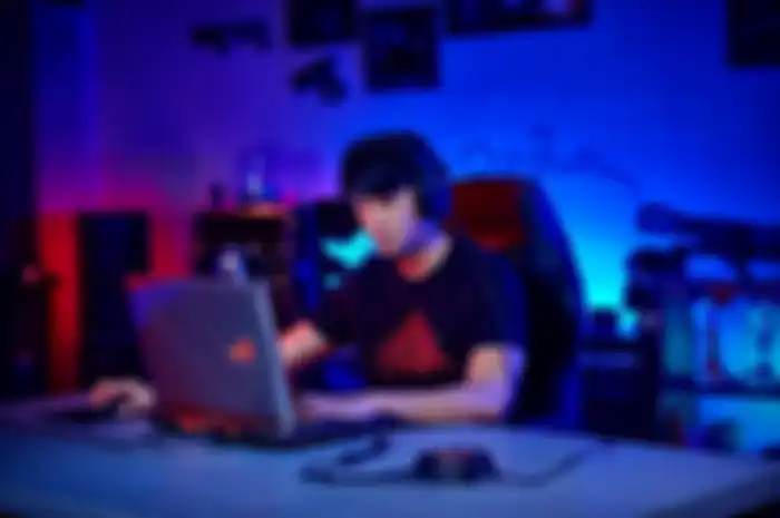Asus ROG menggunakan prosesor tercanggih di dunia.