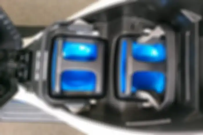 Dua battery di Honda PCX Electric