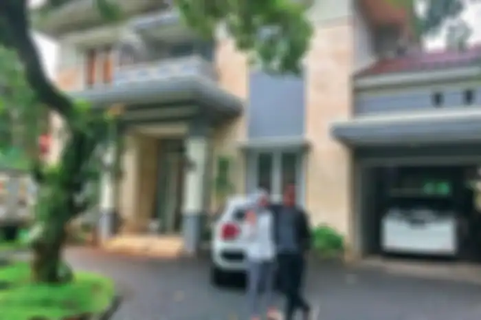 Arie Untung dan Fenita Arie