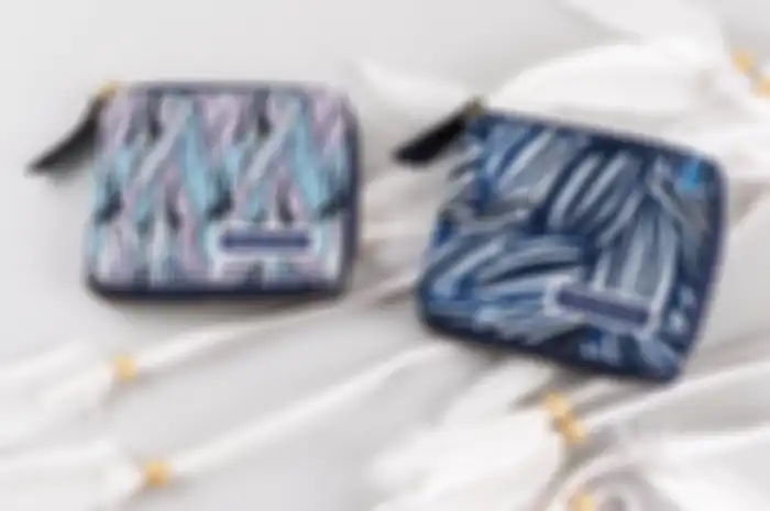 Intip rekomendasi online shop lokal yang jual dompet trendi. Kece banget!