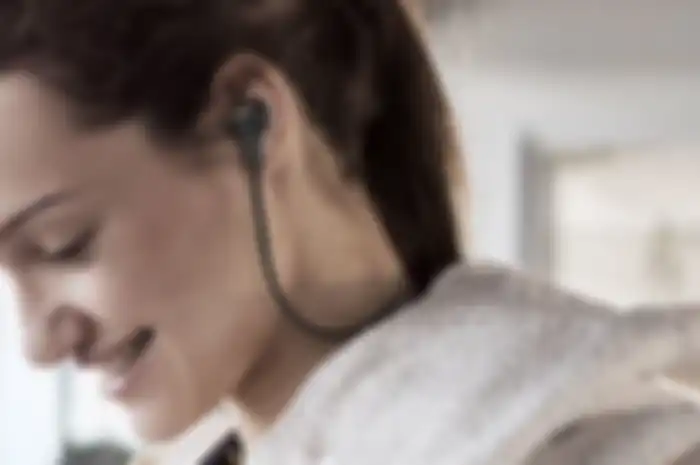Cara membersihkan earphone