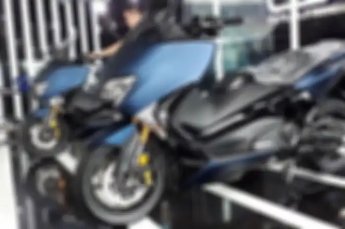 Yamaha TMAX DX punya kategori motor besar