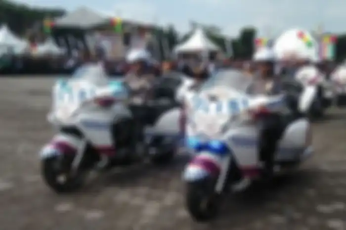 Tim moge srikandi Polda Jabar