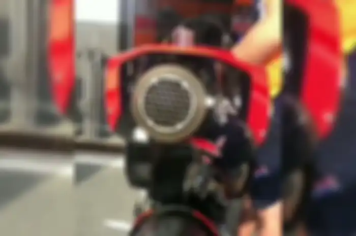 Garang, suara motor RC213V milik Jorge Lorenzo