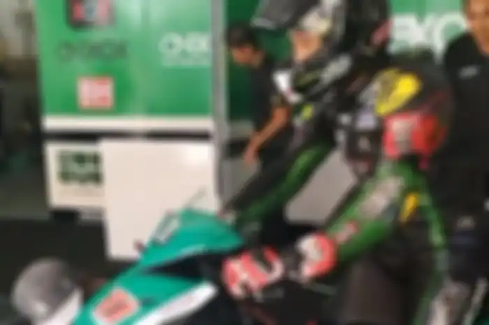 Wahyu Aji bergabung dengan tim ONEXOX TKKR SAG Racing Team