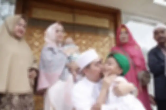 Anak ustaz Solmed