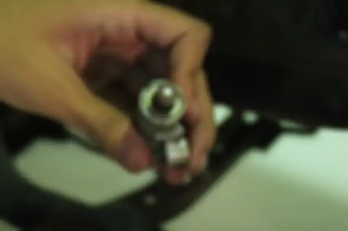 sensor standar samping di Yamaha NMAX