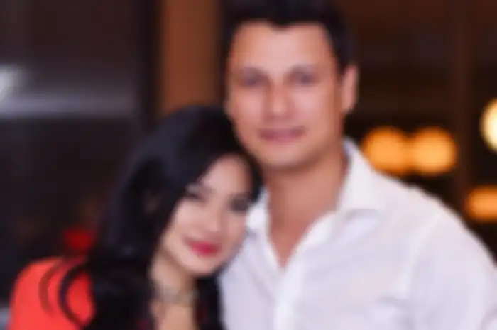 Bukan asal ceplos, mitos wajah mirip berarti jodoh beredar di masyarakat karena memang beberapa kasus sudah membuktikannya.